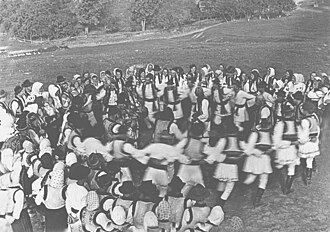 Hora dance (from Wikimedia)