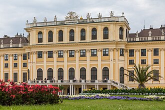Sch&ouml;nbrunn Palace