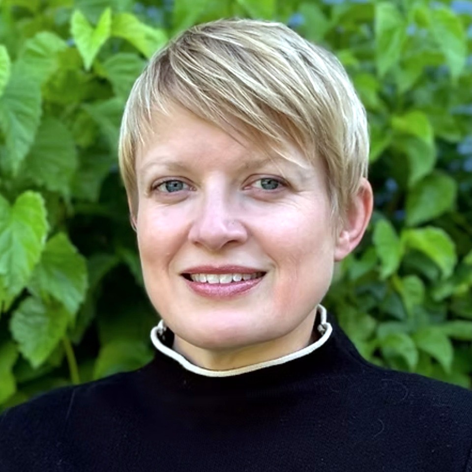 Kari Johnson Barroso